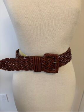 Braided Leather Waist Belt in Chestnut Brown